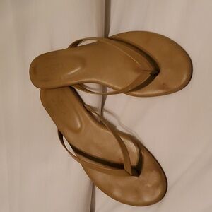 Deltan leather flip flop, size 9